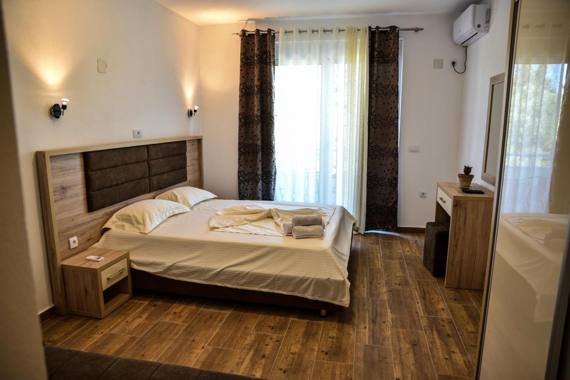 Hotel Casa Sinani Ulcinj Exterior foto