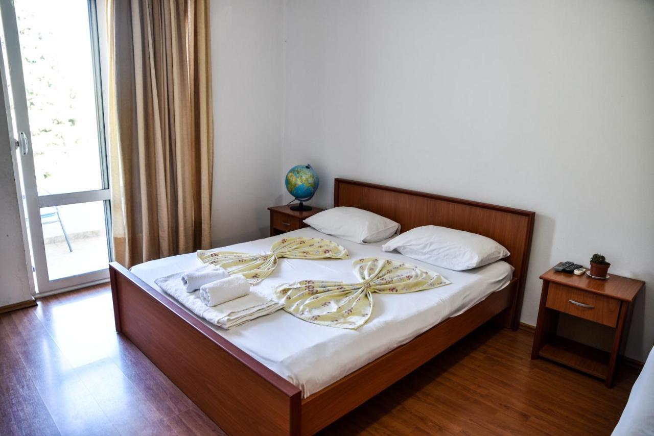 Hotel Casa Sinani Ulcinj Exterior foto